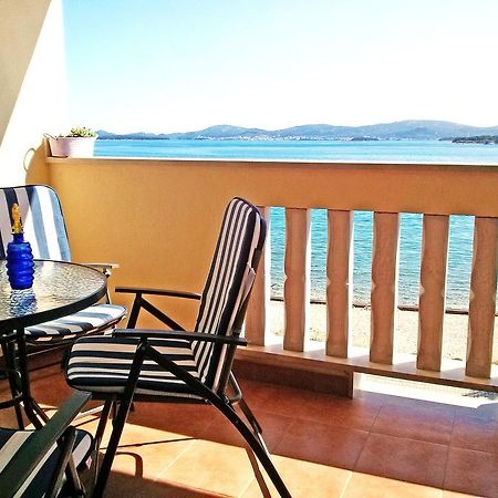 Beach Apartment Sveti Filip I Jakov - Turanj Dış mekan fotoğraf